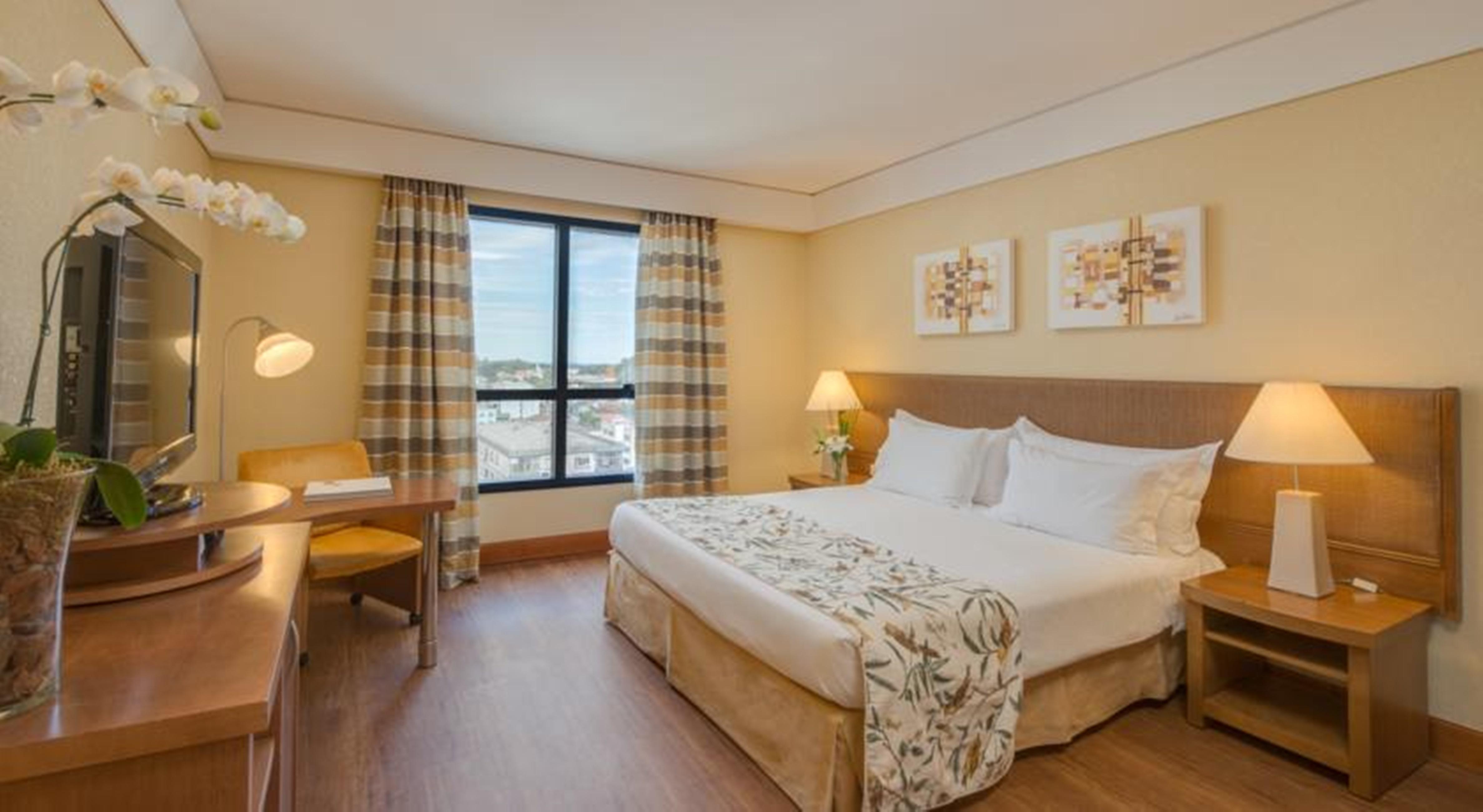 Blue Tree Towers Hotel 4*
