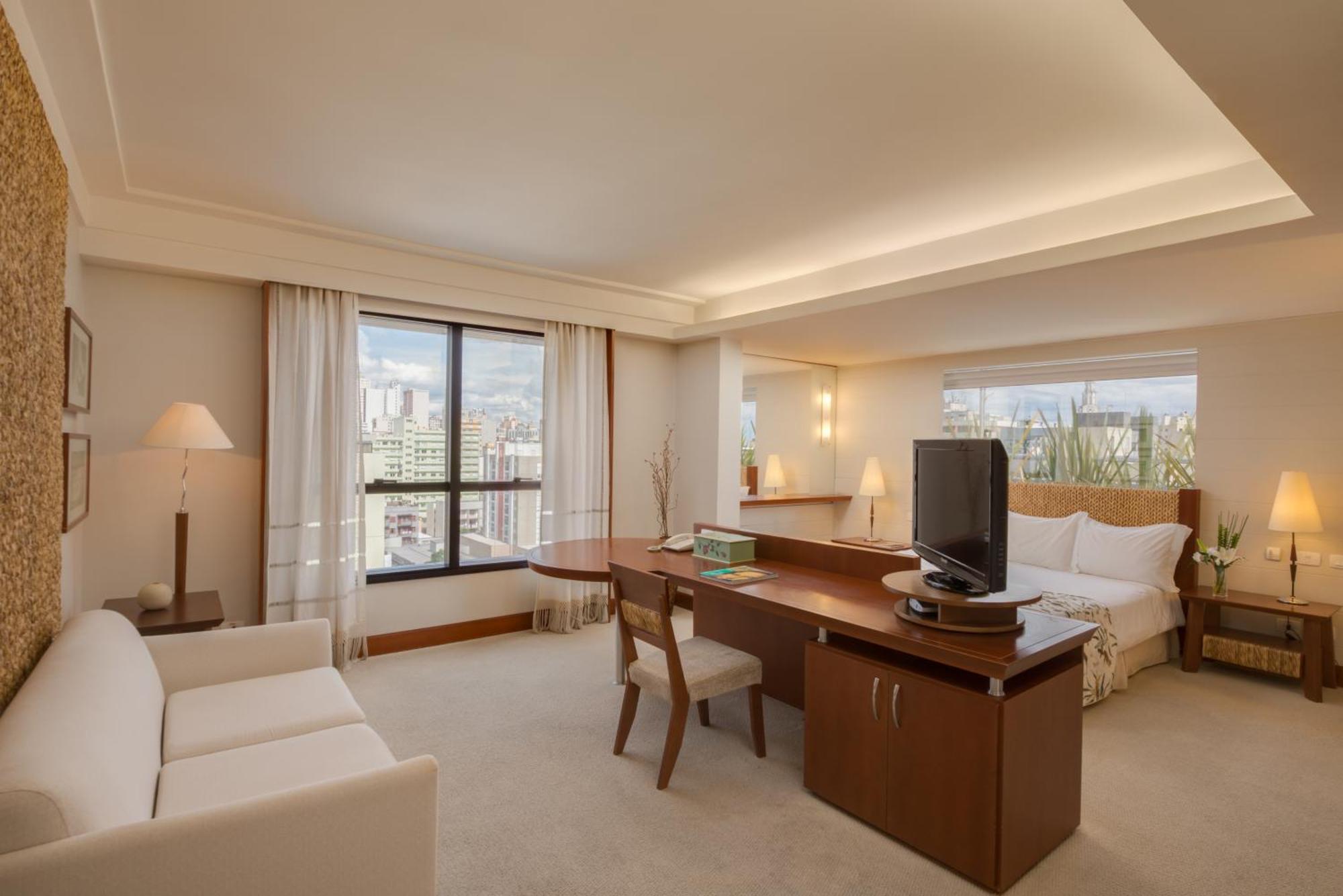 Hotel Blue Tree Towers