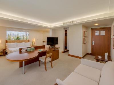 Hotel Blue Tree Towers 4*