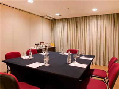Blue Tree Towers 4*